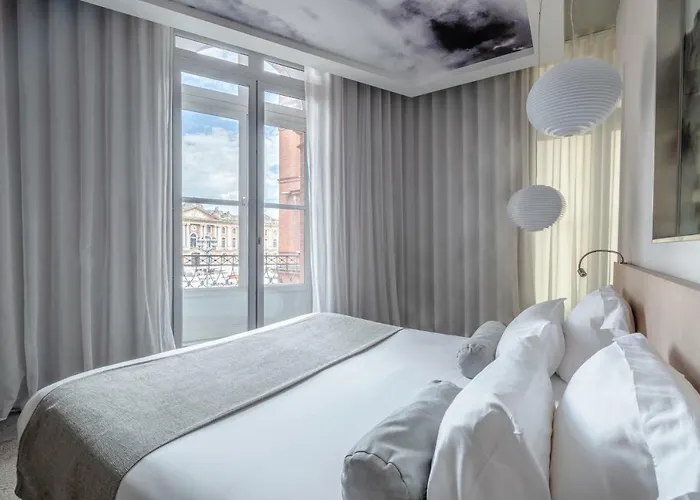 Le Grand BalconHotel Toulouse
